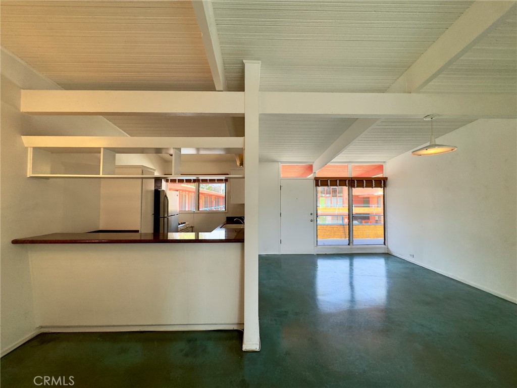 Properties 3 1400 N Hayworth Avenue 28