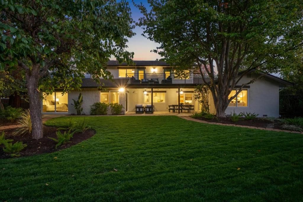 Photo of 1523 Ashcroft Way, Sunnyvale, CA 94087 (MLS # ML82025510)