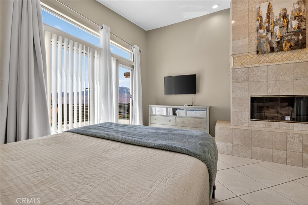 Dessert Hot Springs - Residential