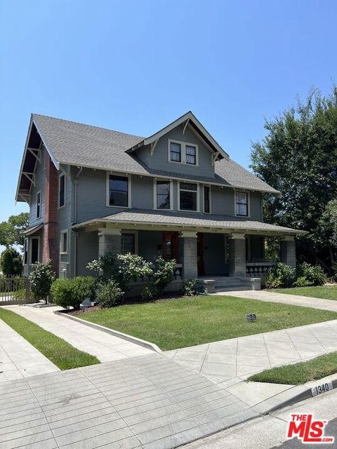 Photo of 1340 Carroll Avenue, Los Angeles, CA 90026 (MLS # 25567323)