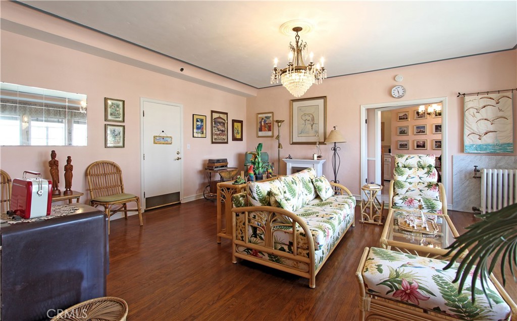 Villa Riviera (VLR) - Residential Lease