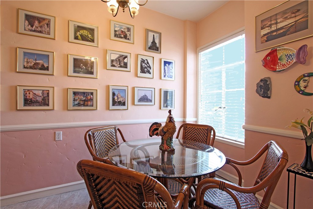 Villa Riviera (VLR) - Residential Lease