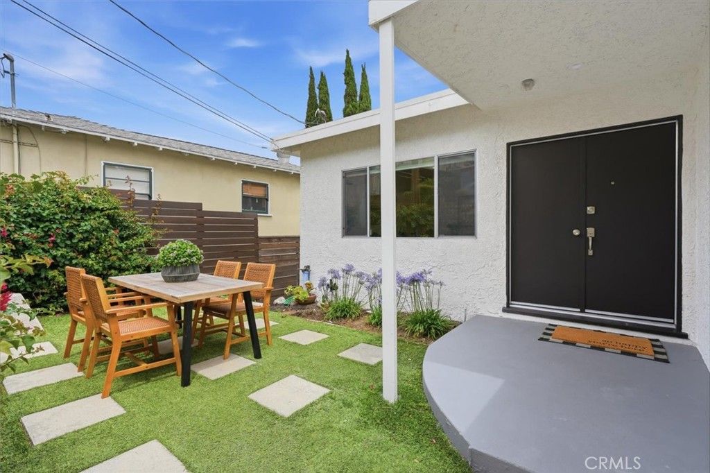 Photo of 2448 Riverside Pl PL, Los Angeles, CA 90039 (MLS # SB26107619)