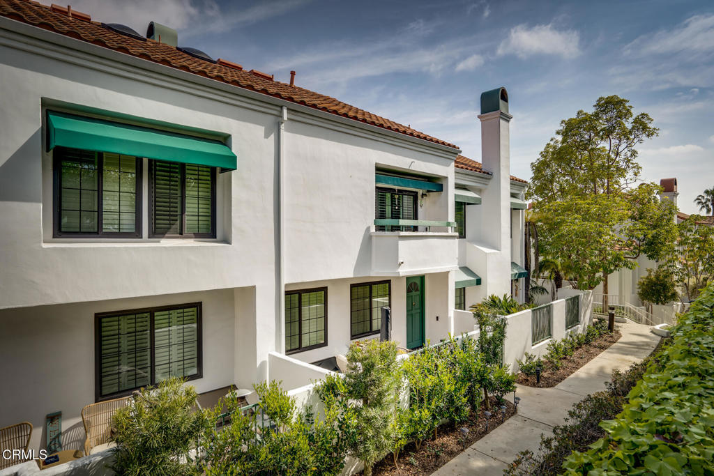 Pacific Ranch Townhomes - Residential