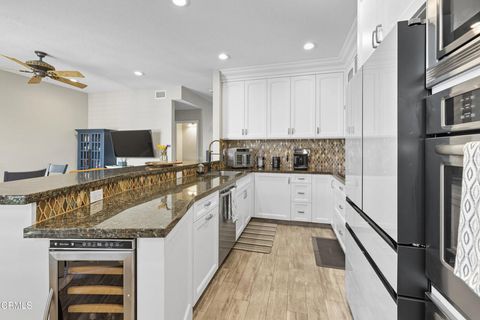 Photo of 7412 Seabluff Drive #108, Huntington Beach, CA 92648 (MLS # P1-24413)