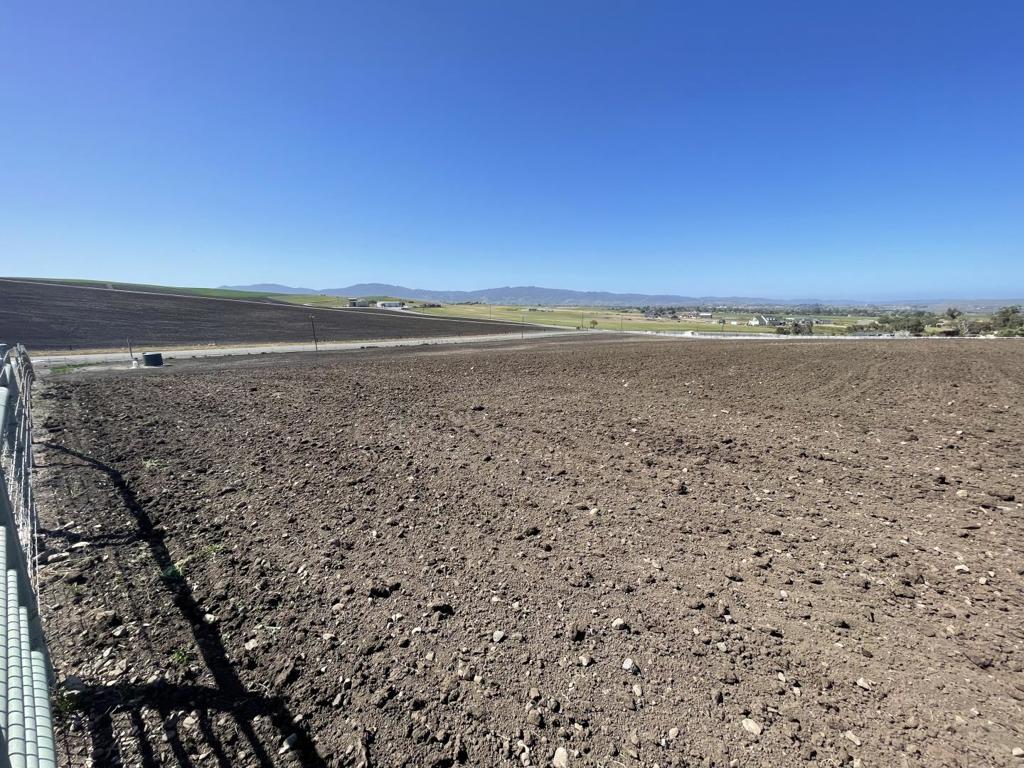 1810 Santa Ana Valley Road