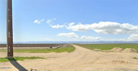 Photo of 11800 Matra Avenue, Rosamond, CA 93560 (MLS # SR26212807)