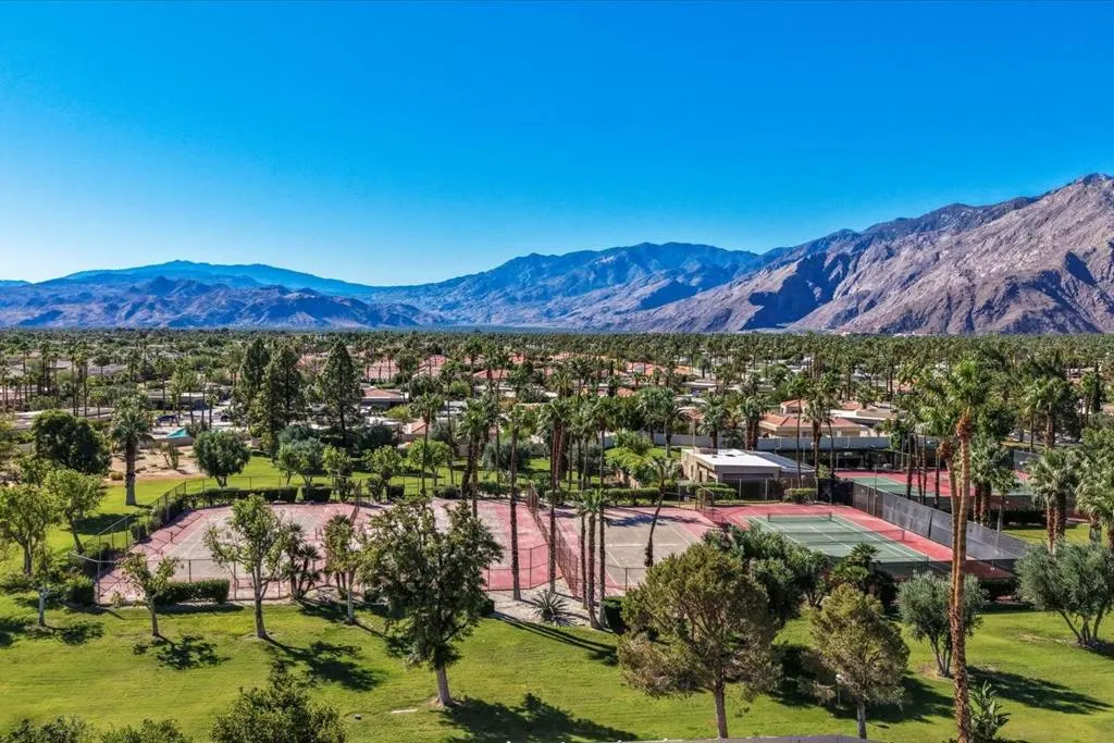 Palm Springs, California 92262, United States, 2 Bedrooms Bedrooms, ,2 BathroomsBathrooms,Residential,Active,256340