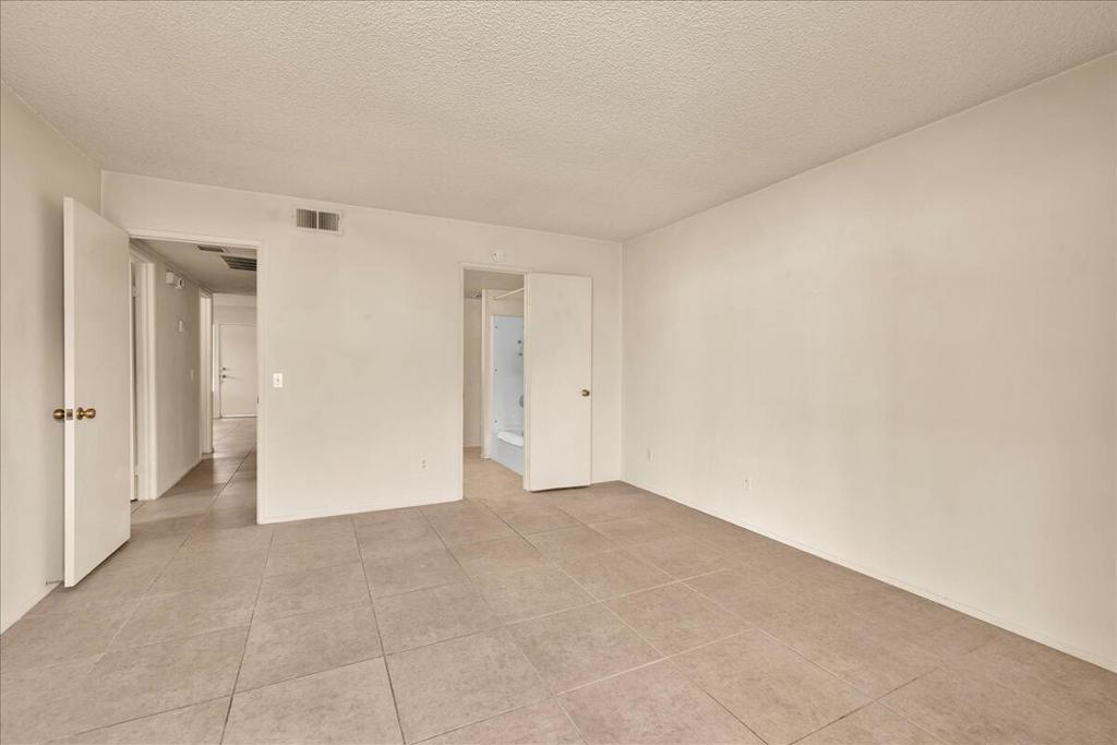 Sunrise Palms - Residential