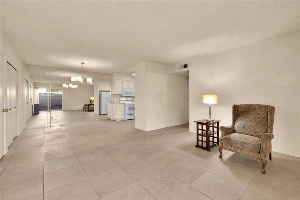 Palm Springs, California 92262, United States, 2 Bedrooms Bedrooms, ,2 BathroomsBathrooms,Residential,Active,256340