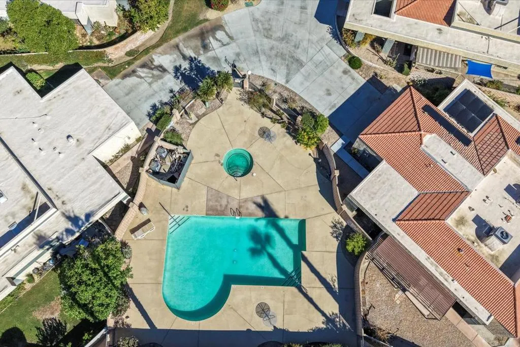 Palm Springs, California 92262, United States, 2 Bedrooms Bedrooms, ,2 BathroomsBathrooms,Residential,Active,256340