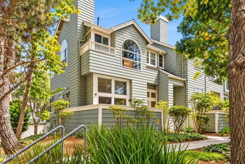 Photo of 755 Halevy Street, Ventura, CA 93003 (MLS # V1-38950)
