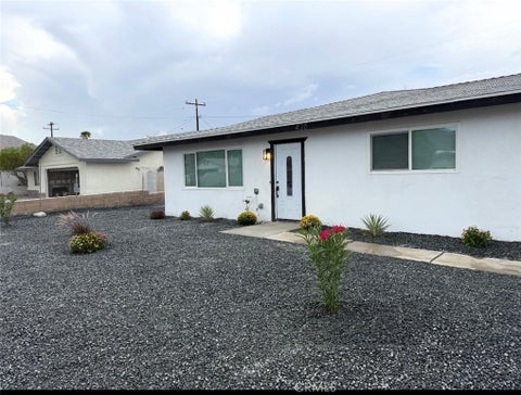 Photo of 426 W Avenida Cerca, Palm Springs, CA 92262 (MLS # IV26222056)