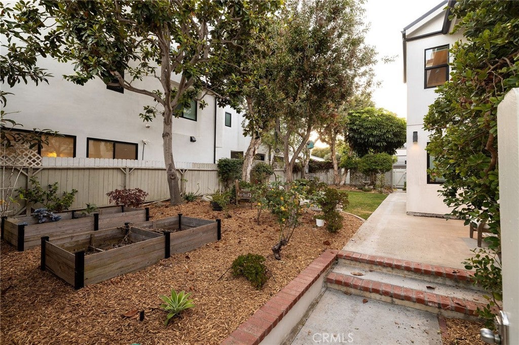 207 21st, Huntington Beach CA 92648 - Photo 57