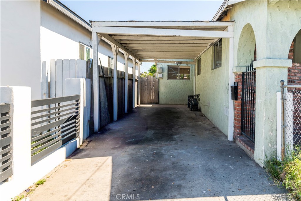 4576 166th Street