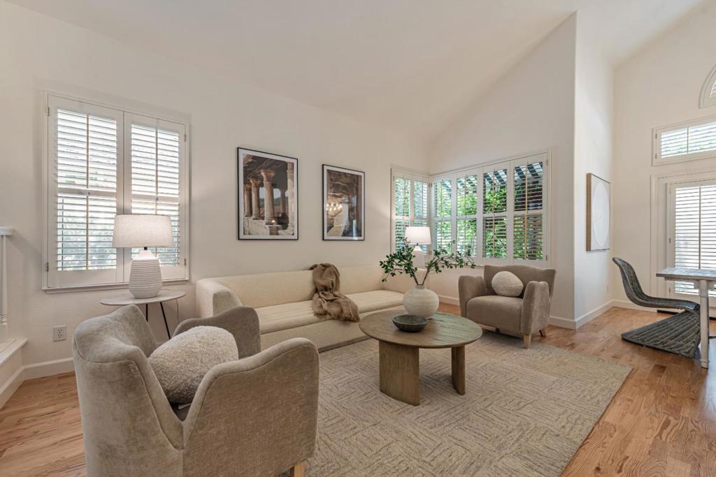 11902 Shasta Spring Court