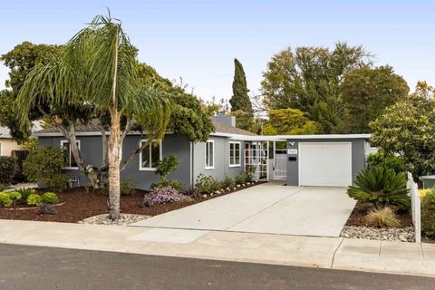 Photo of 3165 Morris Drive, Palo Alto, CA 94303 (MLS # ML82027914)