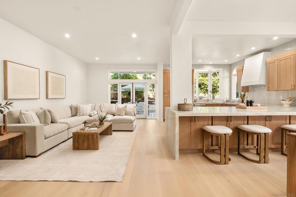 5342 Renaissance Ave