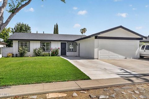 Photo of 2377 Fitzgerald Road, Simi Valley, CA 93065 (MLS # V1-36224)