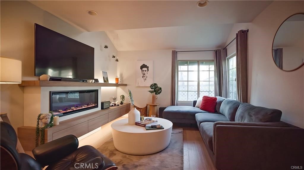 8366 Branchwood Place