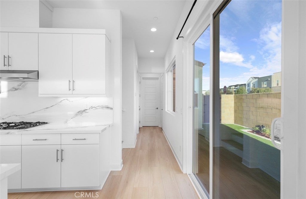 187 yugen, Irvine CA 92618 - Photo 10