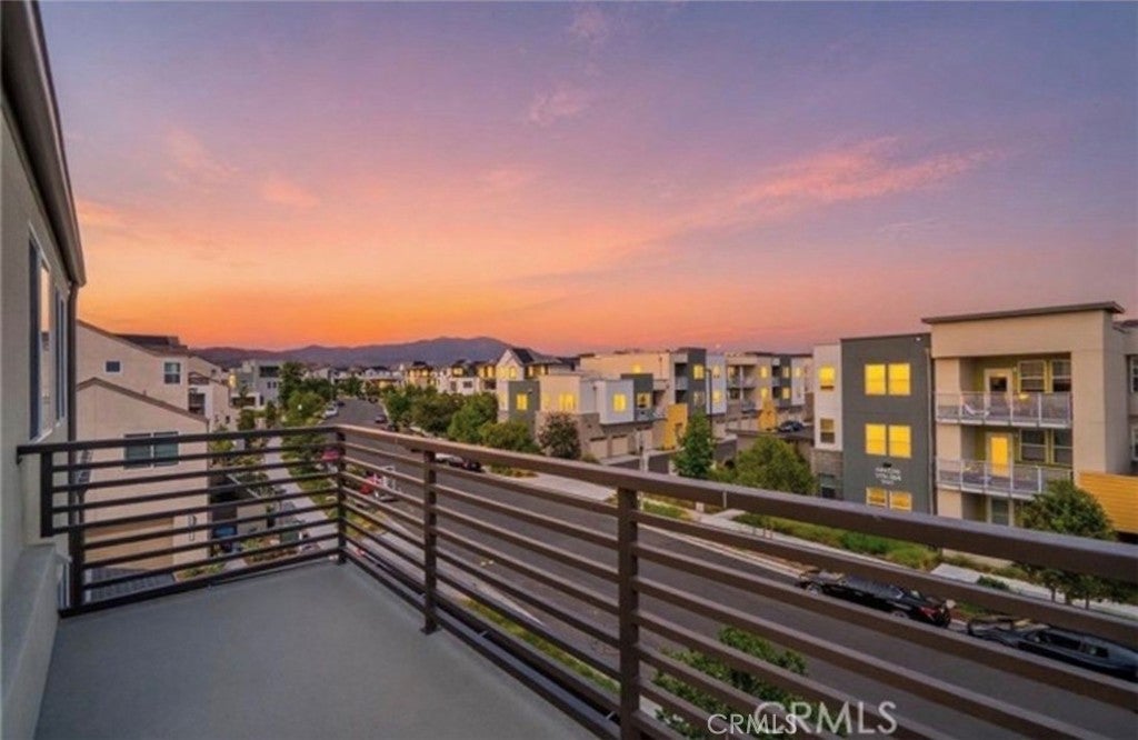 187 yugen, Irvine CA 92618 - Photo 29