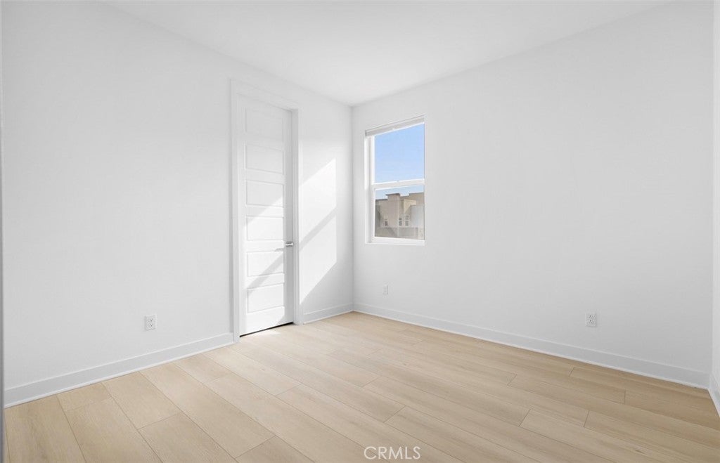 187 yugen, Irvine CA 92618 - Photo 12