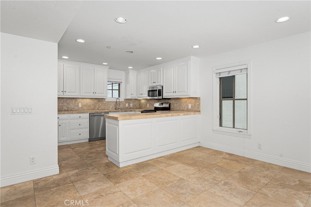707 Larkspur Avenue, Corona Del Mar CA 92625 - Photo 31