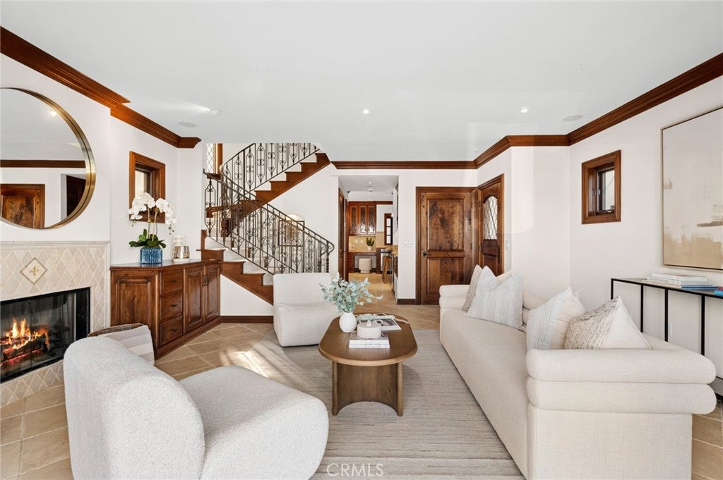 707 Larkspur Avenue, Corona Del Mar CA 92625 - Photo 7