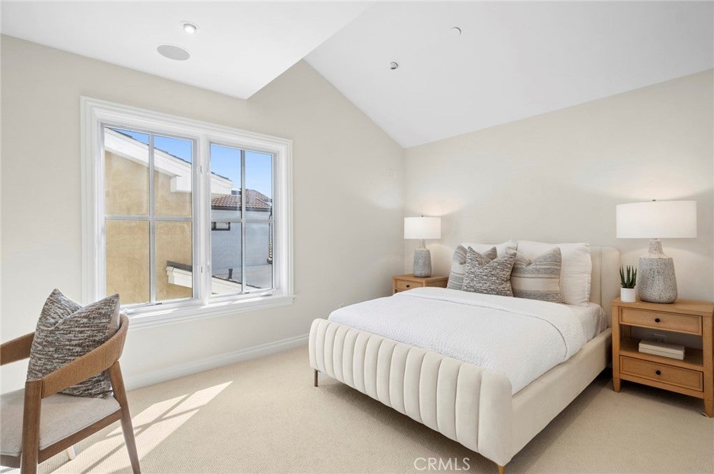 707 Larkspur Avenue, Corona Del Mar CA 92625 - Photo 17