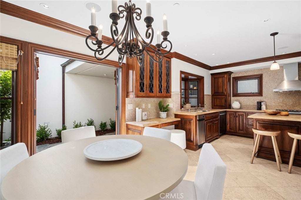 707 Larkspur Avenue, Corona Del Mar CA 92625 - Photo 10