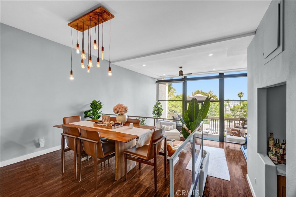9322 Marina Pacifica N