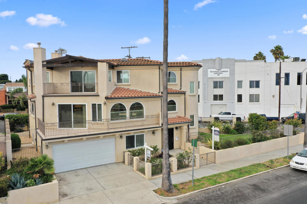 custom - 4179 - Residential Lease