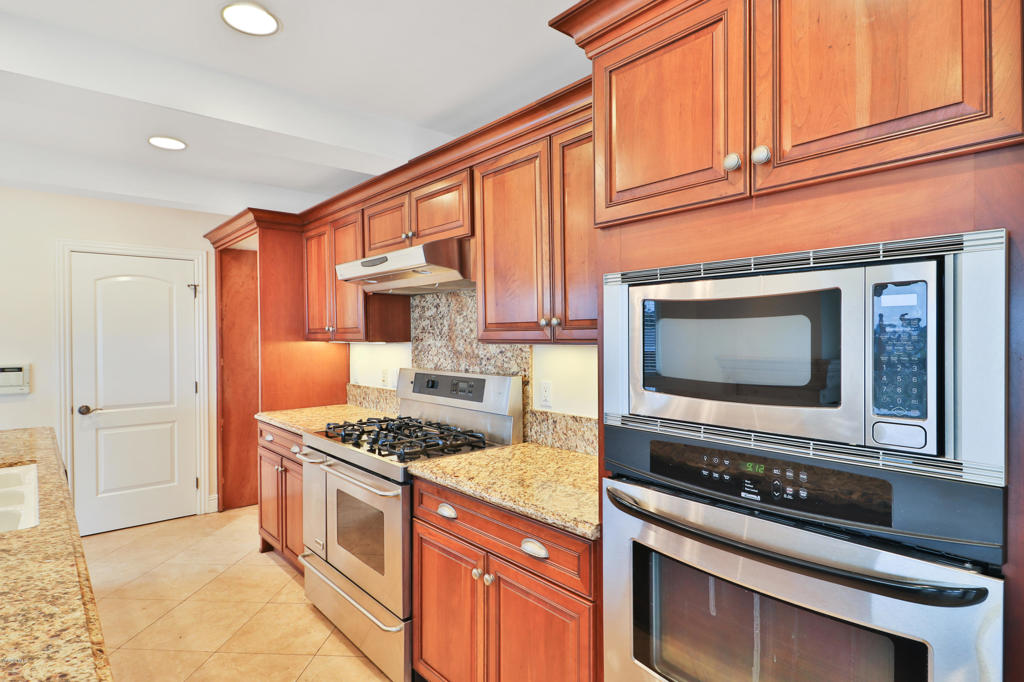 custom - 4179 - Residential Lease