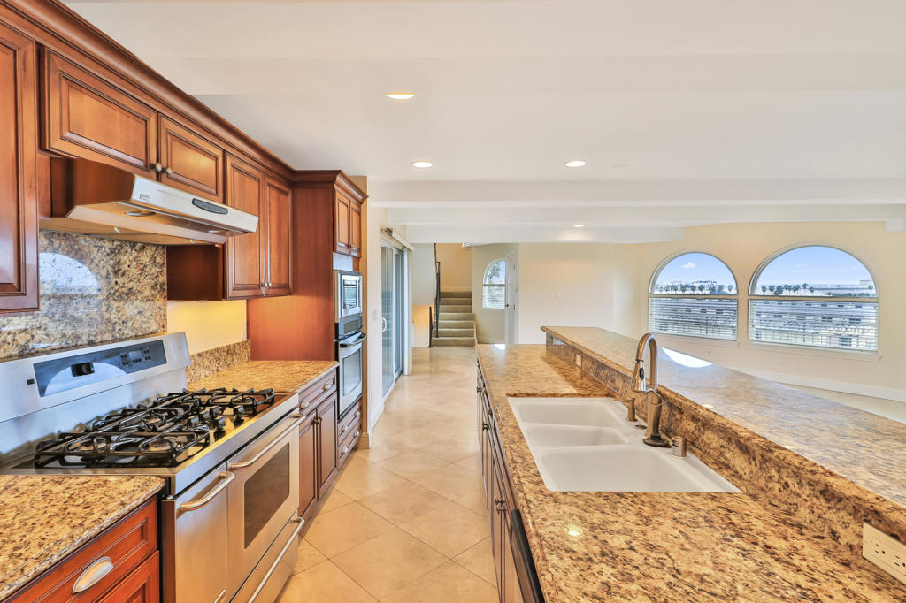 custom - 4179 - Residential Lease