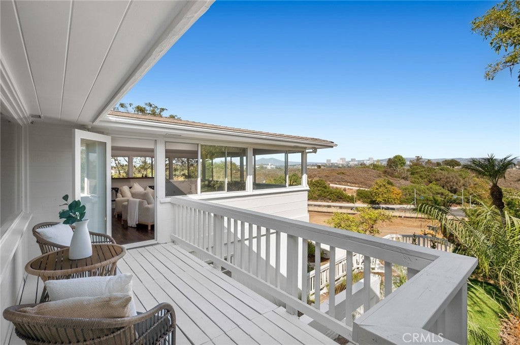 608 Saint James Place, Newport Beach CA 92663 - Photo 19