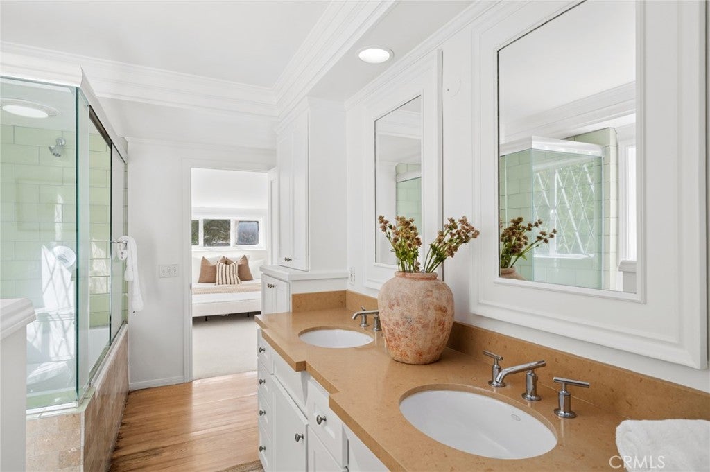 608 Saint James Place, Newport Beach CA 92663 - Photo 29