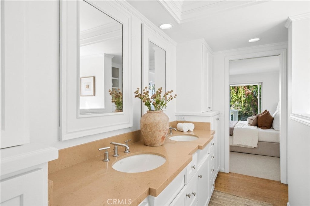 608 Saint James Place, Newport Beach CA 92663 - Photo 28