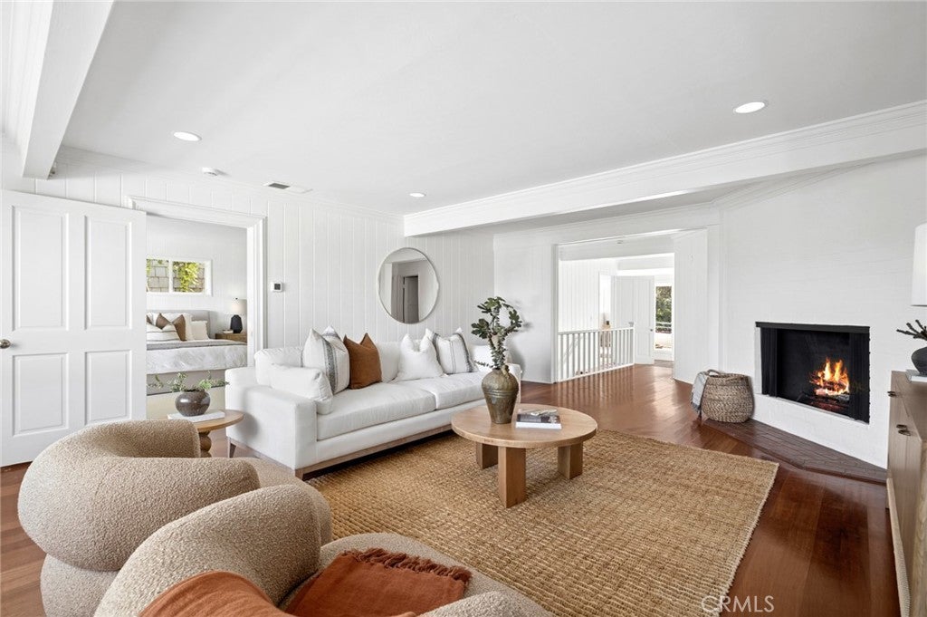 608 Saint James Place