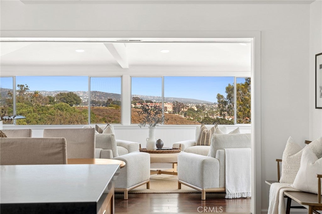 608 Saint James Place, Newport Beach CA 92663 - Photo 16
