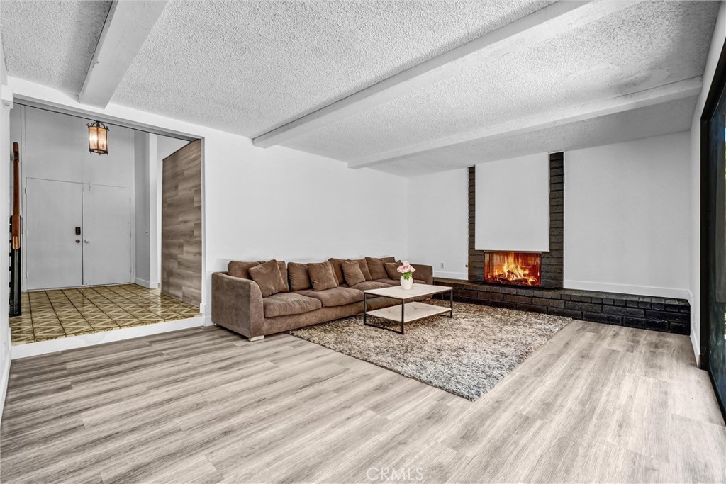 1021 N Windsor Street