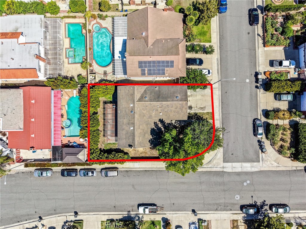 1021 N Windsor Street