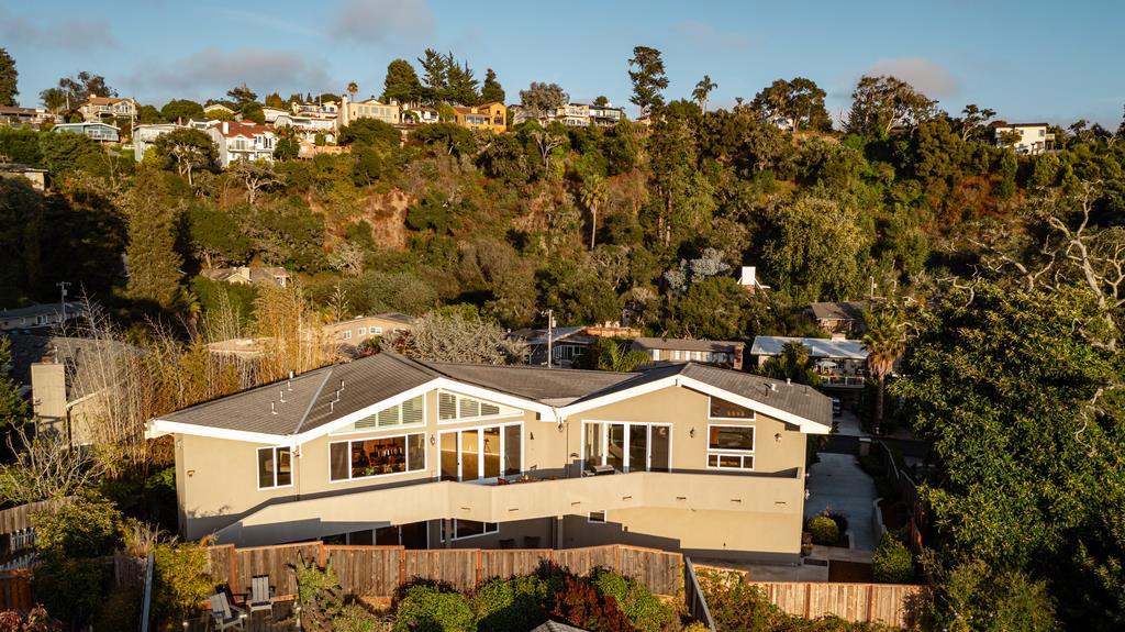 213 Sand Street