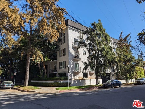 Photo of 100 N Wetherly Drive #3D, Los Angeles, CA 90048 (MLS # 26909355)