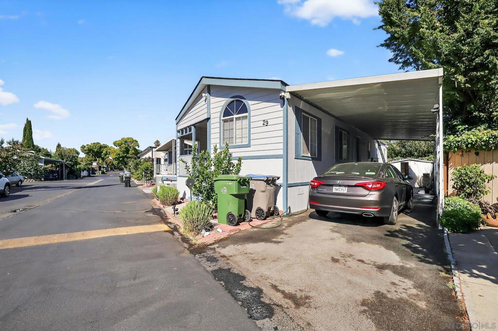 900 Golden Wheel Park Dr Spc 29