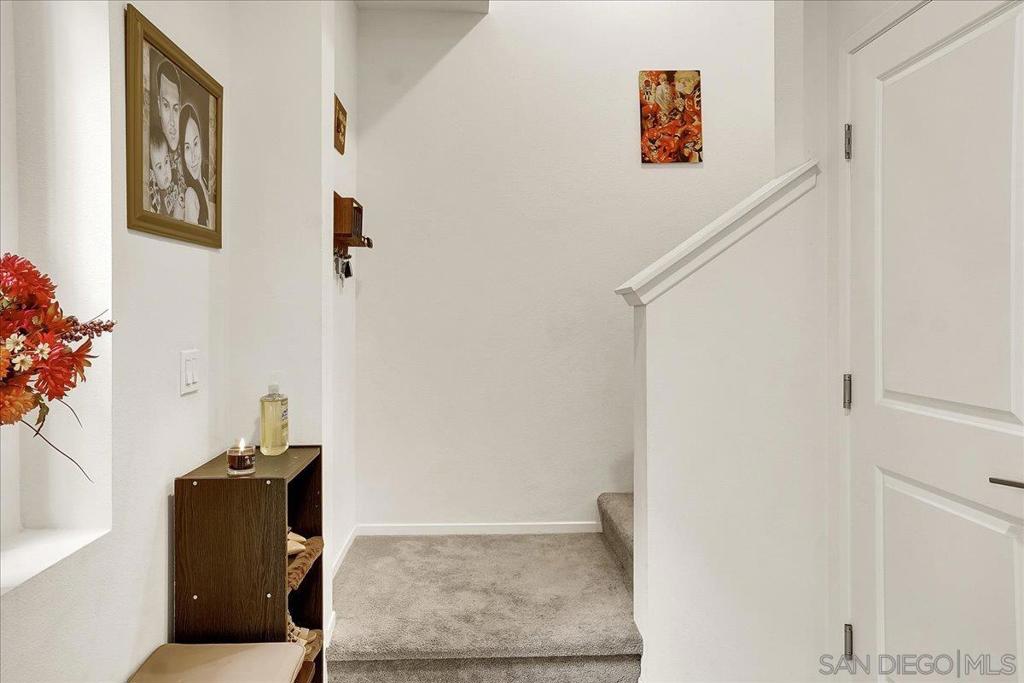 5320 Calle Rockfish 7