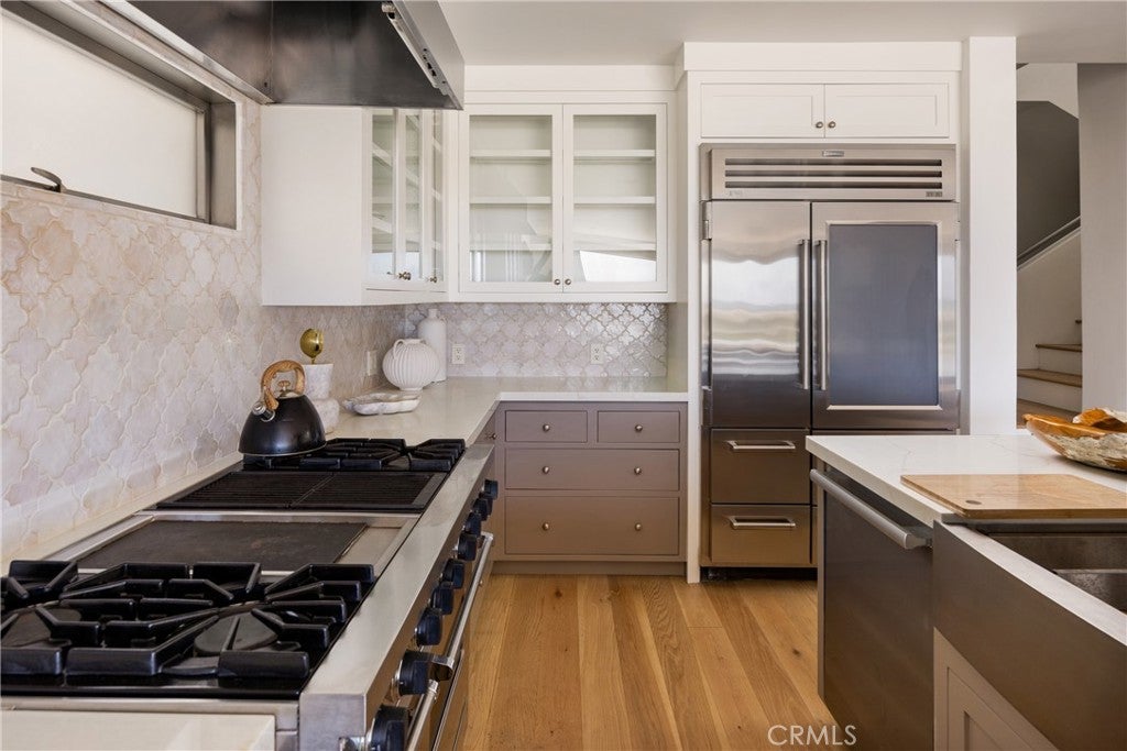 7204 W Oceanfront, Newport Beach CA 92663 - Photo 9