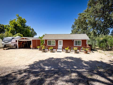 Tiny photo for 610 Allen Court, Templeton, CA 93465 (MLS # NS26145765)