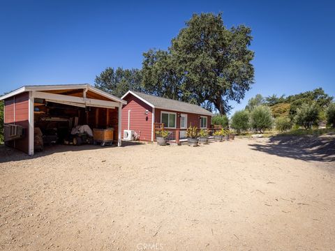 Tiny photo for 610 Allen Court, Templeton, CA 93465 (MLS # NS26145765)