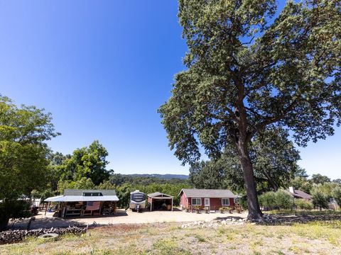 Tiny photo for 610 Allen Court, Templeton, CA 93465 (MLS # NS26145765)